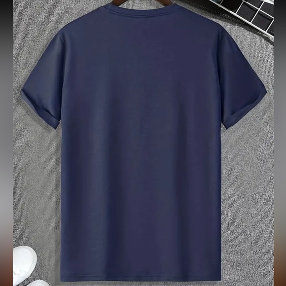 🛑 SOLD 🛑 Land Rover Defender Style Tee 🫶 - Picture 3 of 13